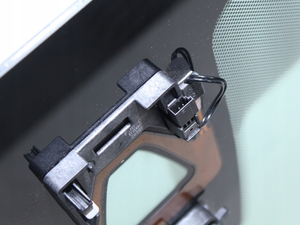 Commercio all'ingrosso <span class=keywords><strong>parabrezza</strong></span> anteriore per auto <span class=keywords><strong>BMW</strong></span> F16 X6 AKUSTYKA sensore fotocamera pioggia 2014-2019 auto vetro anteriore OE 51317316799 51317316800 - Product Image 4