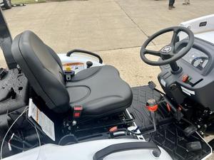 Tractores Compactos Bobcat CT2035 HST 2024 Usados con Retroexcavadora, Componentes Principales: Motor, Bomba, Caja de Cambios, Rodamientos - Product Image 5