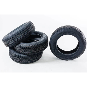 285/75R24.5 utilisé pneu de camion lourd Solution de pneu recyclé durable aide les flottes à économiser des coûts tout en maintenant la fiabilité - Product Image 5