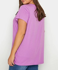 Vente directe d'usine T-shirt en coton pour femmes avec un design d'impression unique T-shirt décontracté à manches courtes et à col rond pour l'été - Product Image 2