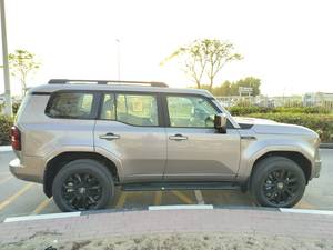 Toyota Land Cruiser Prado VXR SUV 2025 Usado, Transmisión Automática, Volante a la Izquierda, Faros LED |   Listo para Exportar - Product Image 5
