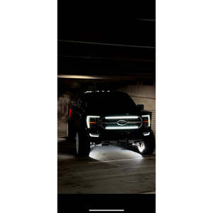 ไฟตกแต่งกระจังหน้ารถฟอร์ด F150 Platinum รุ่นปี 2021-2024 ของ North Georgia Lighting แบบ Sequential Switchback พร้อมเอฟเฟกต์ไฟสตาร์ทสีขาวบริสุทธิ์ - Product Image 2