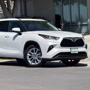 2022 T * oyota Highlander Limited d'occasion - Product Image 1