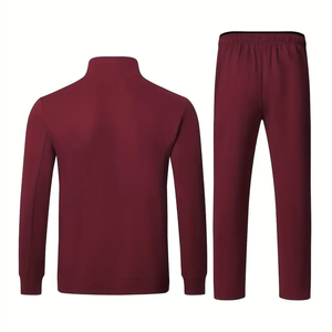 Survêtement pour homme tendance 2025, polyester respirant, survêtement pour homme avec design personnalisé, pantalon de survêtement pour homme de haute qualité - Product Image 3