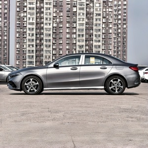 Sedán Deportivo Dinámico de Moda Clase A 4.1-6L 180 L 200 L FWD 4 Puertas 4 Asientos Automático Usado con Portaequipajes de Aleación de Aluminio en Venta - Product Image 3