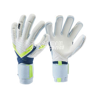Guantes de portero de protección de manos cómodos personalizados para hombres Guantes de portero para ropa deportiva - Product Image 1