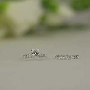 Bague de luxe en diamant cultivée en laboratoire taille poire VS1 clarté IGI SGL certifié or rose or argent vente en gros fournisseur de commande en gros - Product Image 1