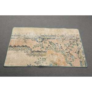 Alfombra Turca Vintage Pequeña de 1.9x3.1 pies, Alfombra Oriental Beige y Azul - Product Image 2