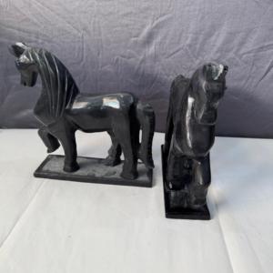 Exhibición de caballo de mármol italiano hecha a mano de primera calidad elegante patrón de animales negros exhibición de oficina de lujo acento para el hogar artículo de Regalo perfecto - Product Image 1