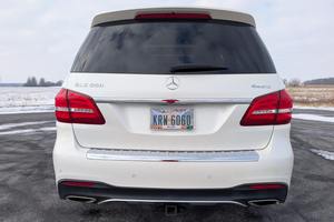 Mercedes-Benz GLS 550 2017 usado en buen estado - Product Image 3