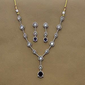 Acheter en ligne qualité d'exportation Kundan collier classique avec Mehndi placage colliers à la mode - Product Image 3