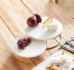 แท่นวางเค้กโลหะคุณภาพสูงพร้อมผิวสีทองเรียบเหมาะสำหรับงานวันเกิดและงานปาร์ตี้จากผู้ผลิตอินเดีย - Product Image 4