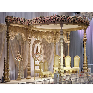 Décoration de mariage gujaratienne, décoration de mandap, meilleur événement de mariage hindou, mandap Maharani, tendance au Royaume-Uni, installation de mandap pour cérémonie de mariage - Product Image 1