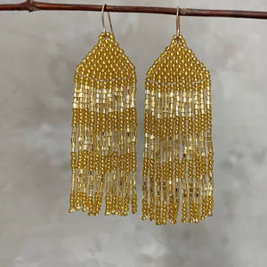 Boucles d'oreilles en perles de rocaille Boucles d'oreilles en perles d'or Boucles d'oreilles en perles à franges Boucles d'oreilles pendantes Boucles d'oreilles de soirée Boucles d'oreilles Boho - Product Image 1