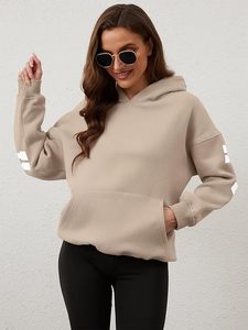 Sweats à capuche imprimés de lettres en molleton pour femmes Sweats graphiques Pulls à manches longues avec poche - Product Image 5