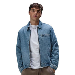 Chaqueta vaquera azul vintage personalizada con estilo al por mayor para hombre, ropa de calle con logotipo frontal y cuello levantado, prendas de vestir exteriores con diseño rasgado - Product Image 1