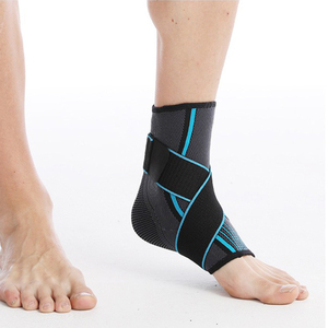 โรงงานผลิตโดยตรงแบบ OEM ODM อุปกรณ์พยุงข้อเท้าแบบรัดกระชับสำหรับกีฬา ปรับระดับได้ ป้องกันการบาดเจ็บ เหมาะสำหรับมวยไทยและคิกบ็อกซิ่ง - Product Image 2
