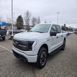 Ford F-150 Lightning XLT 2023 en parfait état - Product Image 3