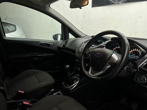 รถฟอร์ด บีแม็กซ์ มือสอง ปี 2013 พวงมาลัยซ้าย/ขวา - Product Image 4