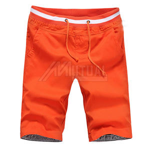 Pantalones cortos casuales de algodón suave para hombre con cintura elástica Pantalones cortos para hombre para el hogar o estilo callejero Venta en línea - Product Image 1