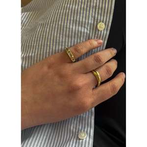 Bague de fiançailles vintage pour femme en or jaune 14 carats avec diamant taille baguette, taille 5, 3,4 g - Product Image 2