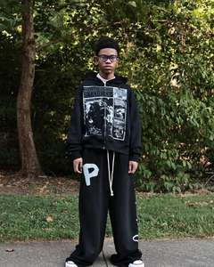 Sudadera con Capucha Personalizada 100% Algodón, Estilo Urbano, Lavada, Vintage, Negra, Talla Grande - Product Image 2