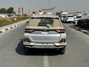 SUPER CLEAN TO-YO-TA RA-I-ZE LI--MITED TRANSMISSION AUTOMATIQUE 4 CYLINDRES SIÈGES EN CUIR - Product Image 6