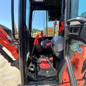 Excavatrice Kubota U35 99% neuve, mini-pelleuse d'occasion avec performances fiables, bon prix, à vendre - Product Image 5