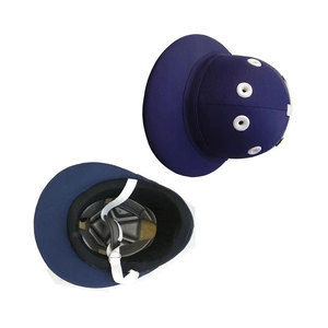 Casco de Equitación de Fabricación Pakistaní, Alta Calidad, Fibra de Carbono, Materiales de Espuma de Fibra de Vidrio, Opciones Personalizables - Product Image 2