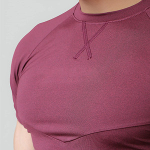 เสื้อยืดออกกำลังกายแบบกำหนดเองสีดำแผงดีไซน์โพลีเอสเตอร์/ ผ้าฝ้าย280กรัมผ้าถักแบบเป็นทางการ - Product Image 3