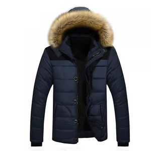 Veste parka d'hiver pour hommes vente en gros longue et épaisse col en fausse fourrure capuche tissu imperméable motif léger logo vestes pour hommes - Product Image 4