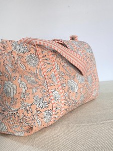 Jaipur Bolsa de viaje acolchada de algodón Colección de bolsas de lona del fabricante - Product Image 2