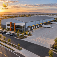 Usine de fabrication, structure en acier préfabriquée, bâtiment industriel avec bureau et plusieurs grandes portes d'accès