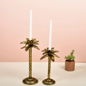 Juego de 2 candelabros de diseño de flores únicas de diferentes tamaños, tarro de vela de acabado de hormigón hecho a mano Vintage más vendido - Product Image 1