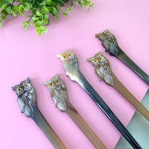 Pince à cheveux en corne de buffle de haute qualité motifs sculptés accessoires pour cheveux meilleur cadeau pour femmes et filles - Product Image 2