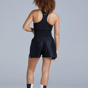 Pantalones cortos de boxeo para mujer con logotipo personalizado OEM aptos para entrenamiento y partidos Material transpirable y marca de etiqueta privada - Product Image 3