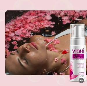 Viaxi Intimate FemiWash Ácido láctico pH Equilibrado Espuma de lavado femenino Sin parabenos Sin jabón Higiene diaria Higiene femenina - Product Image 1