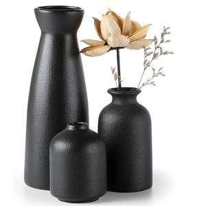 Vase en céramique noire Vase à fleurs en céramique artisanal indien décoration de la maison bureau et hôtel Design moderne élégant en céramique touts - Product Image 1