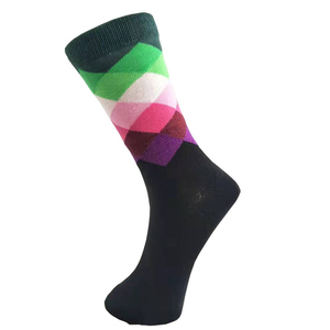 Chaussettes en coton doux unisexes légères respirantes confortables parfaites pour les vêtements décontractés, la salle de sport, le fitness, les sports, la marche, la course à pied - Product Image 1