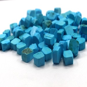 Turquesa cruda 10-12 MM áspero 25 piezas de alta calidad diciembre piedra de nacimiento azul cristales curativos naturales piedras preciosas sueltas Diciembre - Product Image 3