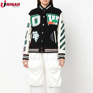 Chaquetas universitarias de invierno de lana de primera calidad personalizables para hombre al por mayor parches bordados transpirables cómodos de calle de gran tamaño - Product Image 3