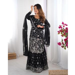 Costume de Sharara de créateur avec broderie Séquence Tenue de fête de travail Costume Salwar Disponible en vrac Quantité - Product Image 1