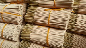 Bâtons d'encens naturels faits à la main 100% à base de plantes en bambou pour la méditation, le yoga et la maison - Product Image 5