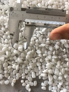 Piedra caliza rica en calcita para sistemas de desalinización Ideal para el control del pH y la restauración del equilibrio mineral - Product Image 4