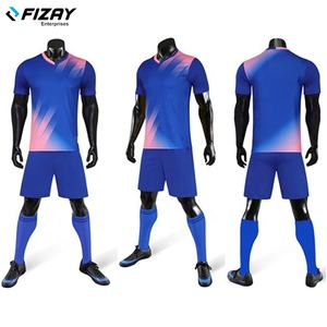 Uniformes de football personnalisés de qualité unisexe ensemble de maillots de football d'été et d'hiver vente en gros d'usine OEM pour vêtements de football unisexe - Product Image 6