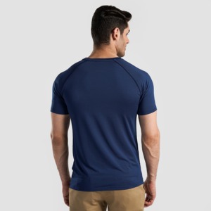 เสื้อยืด GA Power สีเขียวอมฟ้า ทรงเข้ารูป ผลิตจากโพลีเอสเตอร์ 100% ระบายอากาศได้ดีและกระชับรูปร่าง พร้อมดีไซน์หลวมสบายและเนื้อผ้าคอตตอนแบบวอช - Product Image 2