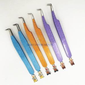 Pince à épiler d'extension de cils en acier inoxydable de haute qualité avec pince à cils à pointe en fibre de conception personnalisée - Product Image 3