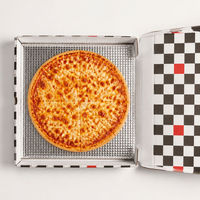 Boîte à pizza résistante à la graisse, doublée de papier aluminium, pour la livraison de pizzas chaudes à emporter, boîte d'emballage en carton ondulé avec logo personnalisé imprimé