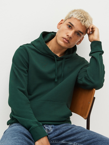 Best Selling Men's Hoodies Premium Quality New Design 100% Cotton Solid Pattern Winter Season Made in Pakistan - Product Image 2