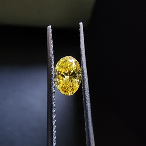 Excepcional Diamante Cultivado en Laboratorio CVD de 0.37CT, Color Amarillo Fantasía, Corte Ovalado, Color Amarillo Intenso, Lleno de Brillo Excepcional - Product Image 5